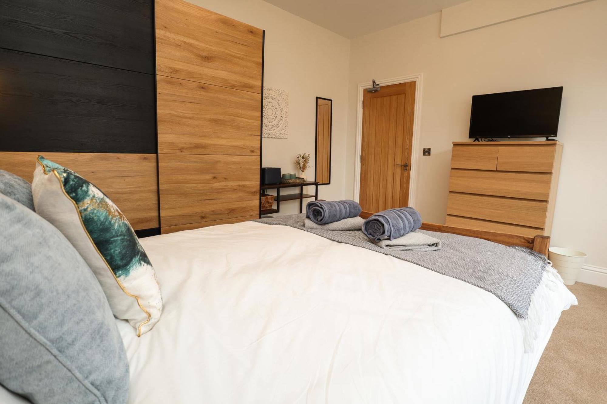 Aqua Nest Eastbourne - En-Suite, Free Parking, Kitchen Eksteriør billede